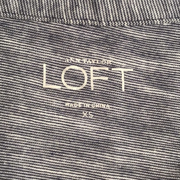 Ann Taylor Loft deep neck top space dye gray white XS - Picture 5 of 5